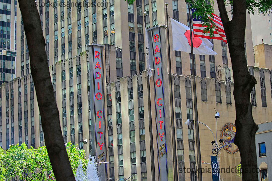 nyc-radio-city-music-hall-daytime-outdoor-sign-stockpicsandclips